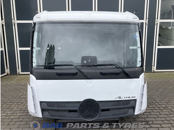 Cabine e interior por Camião Mercedes-Benz Actros MP5: foto 3