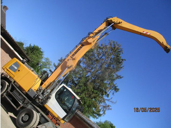 Manipulador de material LIEBHERR LH 30 M