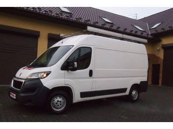 Furgão PEUGEOT Boxer