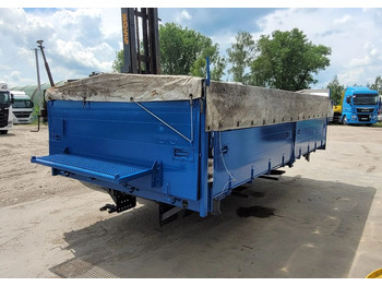 Camião basculante MAN