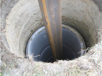 Máquina de perfuração Tatra 148 6x6 +pilot ETAG/CALWELD - HB 300 (30m/150cm): foto 5 Máquina de perfuração Tatra 148 6x6 +pilot ETAG/CALWELD - HB 300 (30m/150cm): foto 5