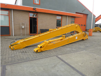 Lança JCB