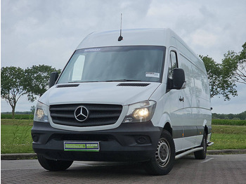 Furgão MERCEDES-BENZ Sprinter 311