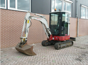 Mini escavadeira TAKEUCHI TB23R