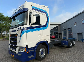 Camião chassi SCANIA S 500