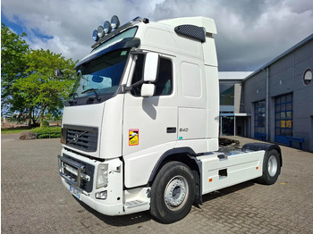 Tractor VOLVO FH13 540