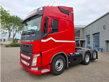 Tractor VOLVO FH