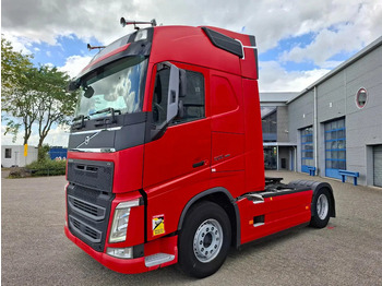 Tractor VOLVO FH
