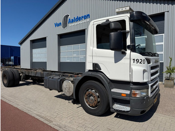 Camião chassi SCANIA P 230