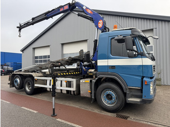 Camião com sistema de cabo VOLVO FM9
