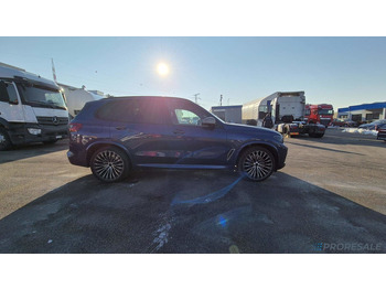 SUV BMW X5 M50D 3,0 294 kW: foto 3