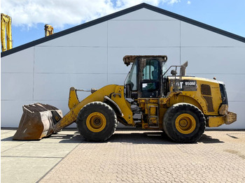 Pá carregadora de rodas CATERPILLAR 950M