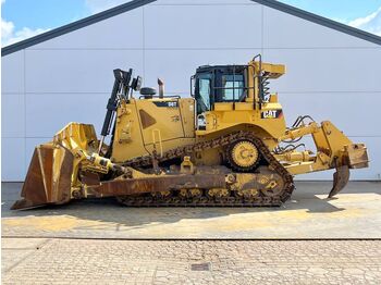 Buldôzer CATERPILLAR D8T