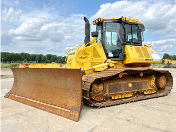 Buldôzer KOMATSU D61PXi-24