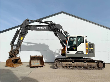 Escavadora de rastos VOLVO ECR235EL
