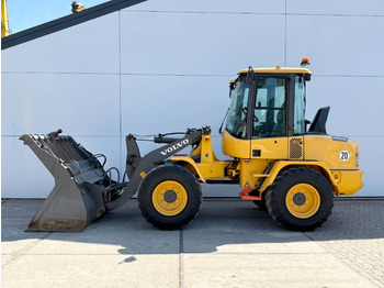 Pá carregadora de rodas VOLVO L30G
