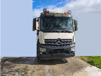 Autobetoneira com bomba MERCEDES-BENZ Actros 3243