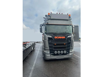 Camião transportador de contêineres/ Caixa móvel SCANIA S
