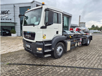 Camião transportador de contêineres/ Caixa móvel MAN TGS 18.320