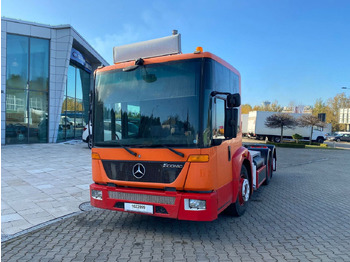 Camião chassi MERCEDES-BENZ Econic 2628