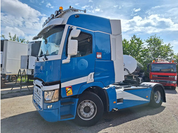 Tractor RENAULT T 520