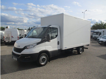 Carrinha de contentor IVECO Daily 35s16