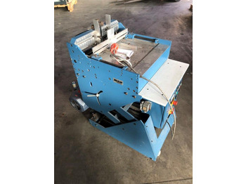 Máquina de dobrar papel