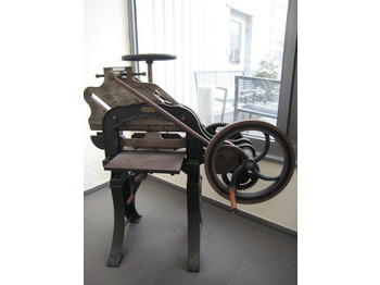 Máquina de corte de papel