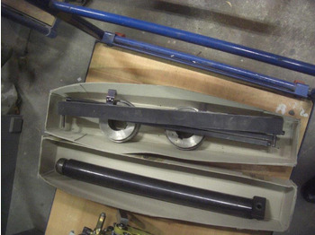 Peça de reposição por Máquina de impressão Longitudinal perforation for Heidelberg GTO 52: foto 2