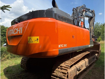 Escavadora de rastos HITACHI