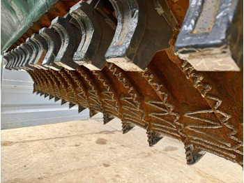 Triturador industrial Komptech Terminator 5000S Hook: foto 3