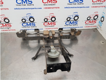 Carroceria e exterior Deutz Agrotron  M620, M, 6 Bonnet, Hood Hinge Support Lock 0.013.0111.3/40: foto 3