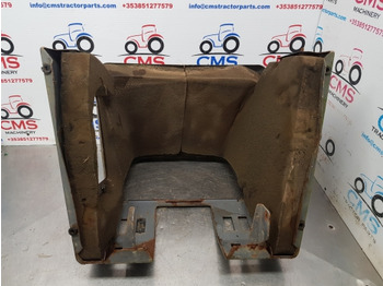 Cabine e interior Ford 7840 6640, 7740, 8340 Steering Dashboard Panel 81867812, E9nn9404304ca: foto 4