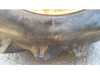Roda completa por Trator Ford Construction Wheel And Tyre 16.9/14-28. Please Check Decription.: foto 2
