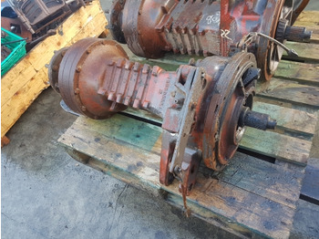 Eixo traseiro Massey Ferguson 698t, 690, 575, Rear Axle Housing Right Assy 1666935m1: foto 4