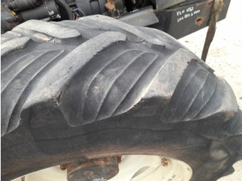 Roda completa Valtra 6400 Front Wheel And Tyre 13.6r28, 13.6r28, 12x28: foto 3