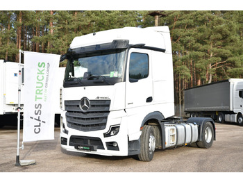 Tractor MERCEDES-BENZ Actros 1845