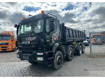 Camião basculante IVECO Trakker