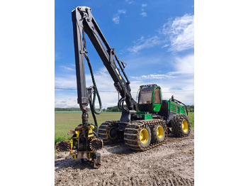 Harvester JOHN DEERE