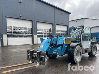 Empilhador telescópico GENIE