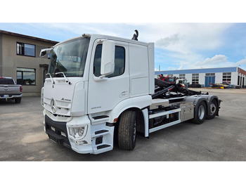 Camião polibenne MERCEDES-BENZ Actros 2543