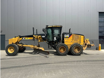 Motoniveladora CATERPILLAR 140M