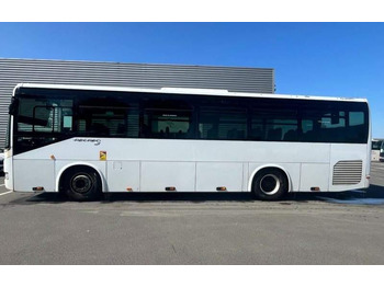 Ônibus suburbano IRISBUS