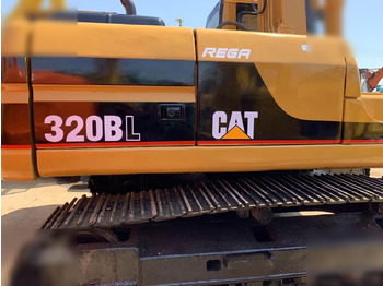 Escavadora de rastos CATERPILLAR 320BL