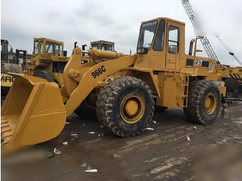 Pá carregadora de rodas CATERPILLAR 966C