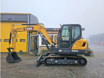 Mini escavadeira XCMG XE60GA