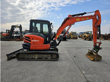 Mini escavadeira KUBOTA KX057-4: foto 5