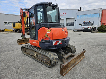 Mini escavadeira KUBOTA KX057-4: foto 2