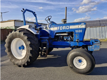 Trator FORD