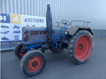 Trator LANZ BULLDOG